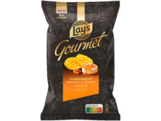 Gourmet chips camembert product foto