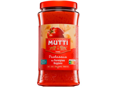 Pastasaus parmigiano reggiano product foto