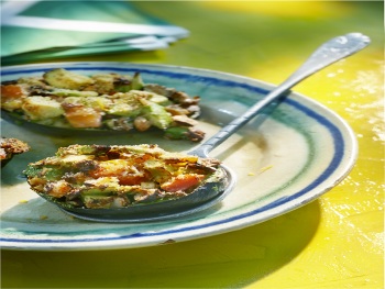 Gevulde avocado uit de oven product foto